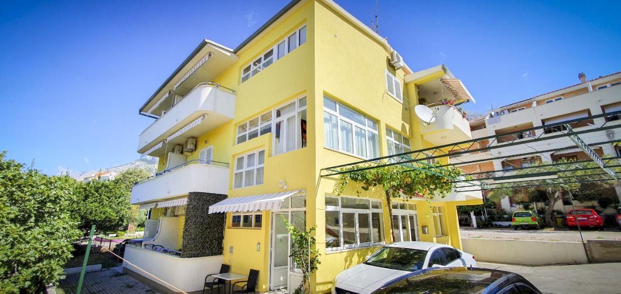 Deluxe Apartment F&M Tučepi Exterior foto