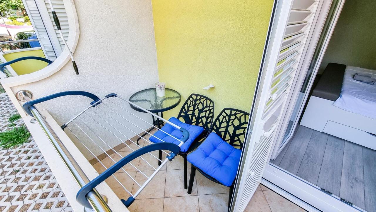 Deluxe Apartment F&M Tučepi Exterior foto